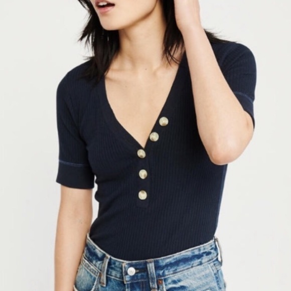 Abercrombie & Fitch Tops - 🆕 A & F • Navy Button Henley